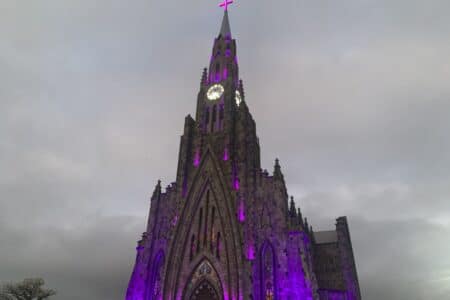 Catedral de Pedra de Canela noite