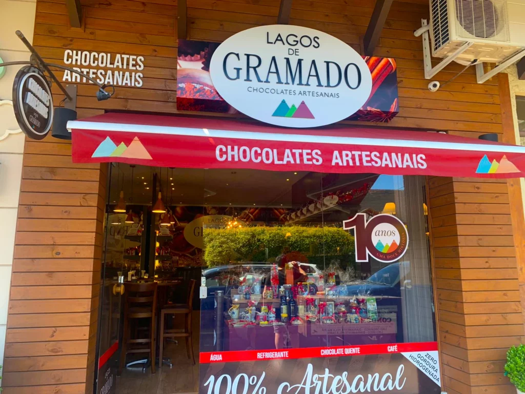 Lagos de Gramado nas dicas de onde comprar chocolate em Gramado com um preço justo.