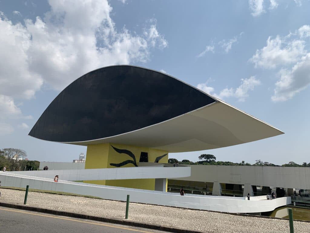 museu de arte moderna curitiba