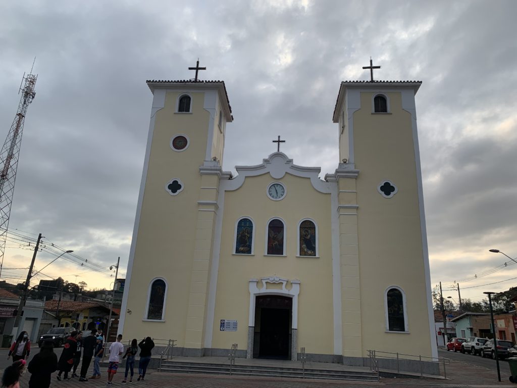 Paróquia de São Benedito guararema